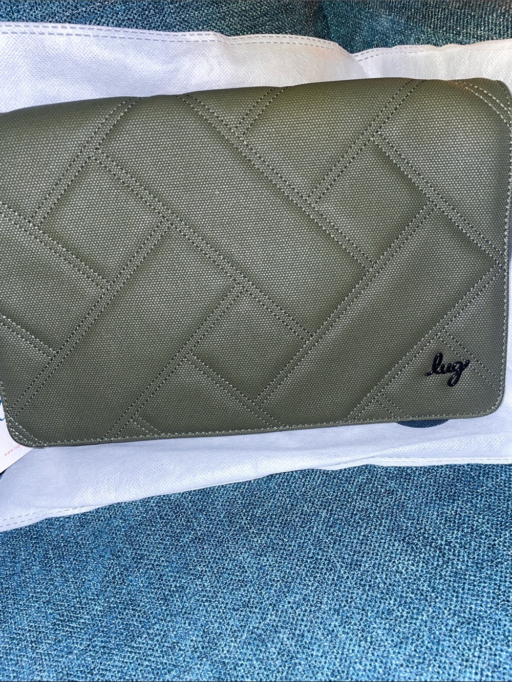 NWT-Lug Huddle Matte Luxe Olive Green